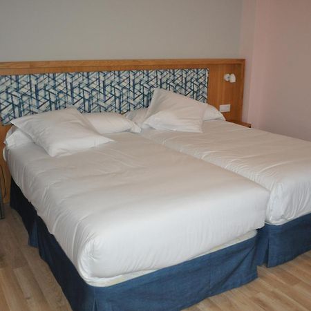 Hotel Celanova Zimmer foto